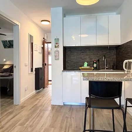 Apartment Cosy Pool View Tinache *